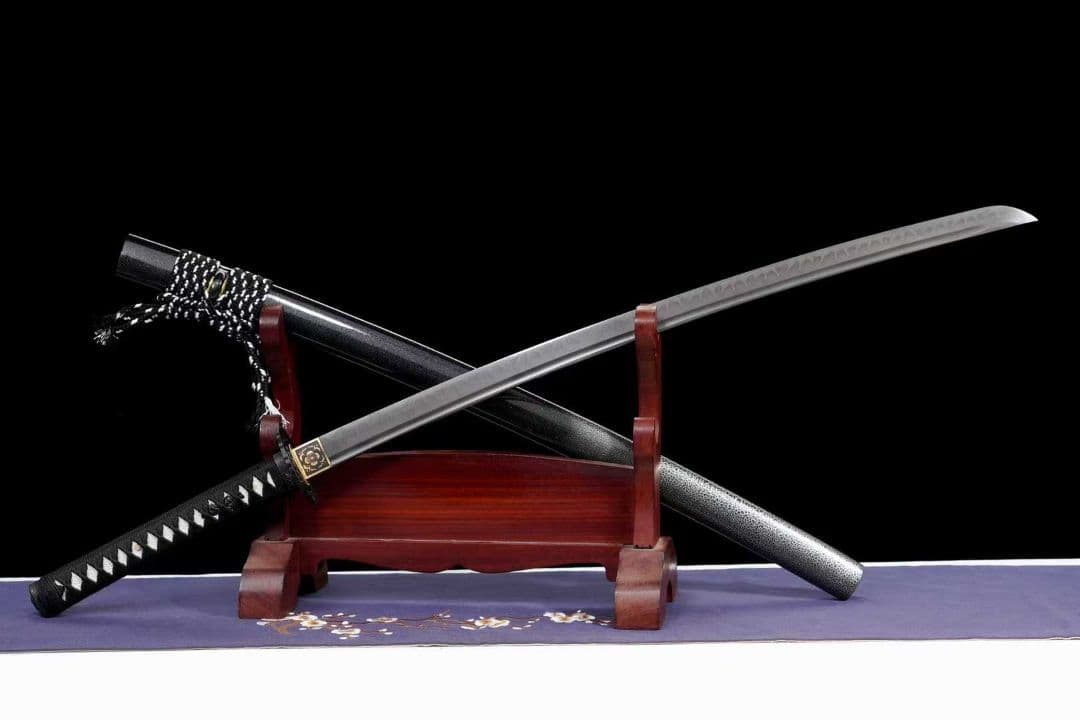 【黒い流星】古兵器 武具 刀装具 日本刀　模造刀 居合刀 武士道 鑑賞用 美術刀