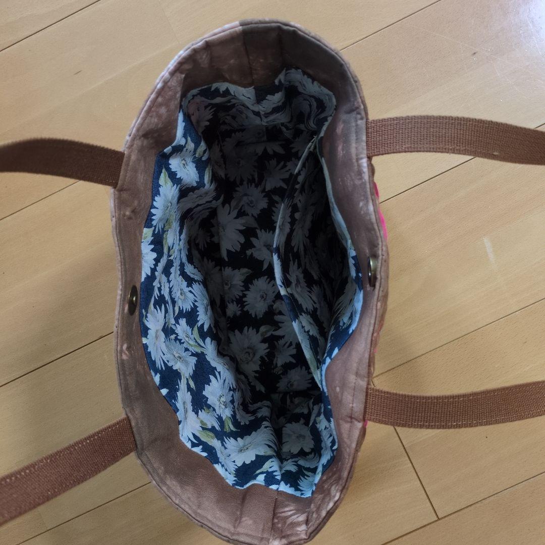 シュウメイギクのハワイアンキルトバッグ　ハンドメイド