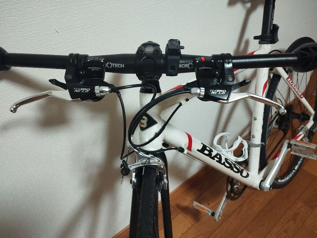 BASSO Devil ロードバイク ― アルミ＋カーボン