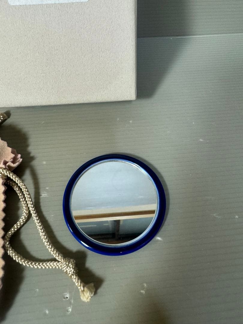 2550 深川製磁　瑠璃地金彩桜　手鏡　未使用