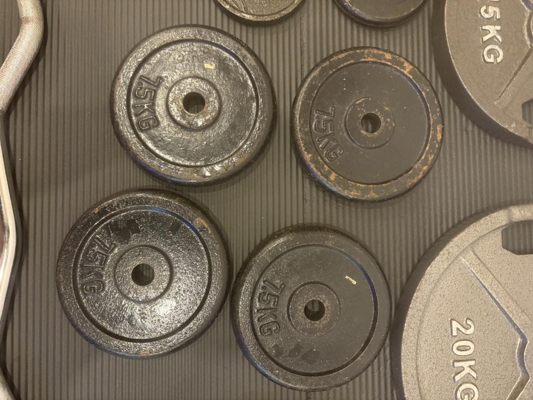 バーベルセット約130キロ ジムマット ベンチ付き ホームジムセット バラ売り可