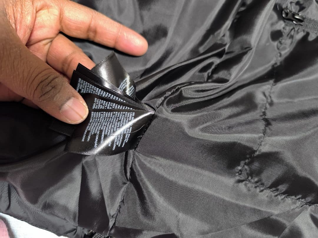 \"THE NORTH FACE\" ブラック**ダウンジャケット..