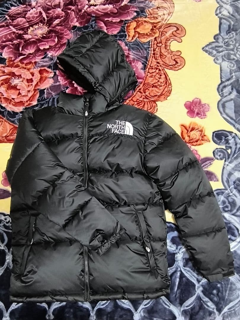 \"THE NORTH FACE\" ブラック**ダウンジャケット..