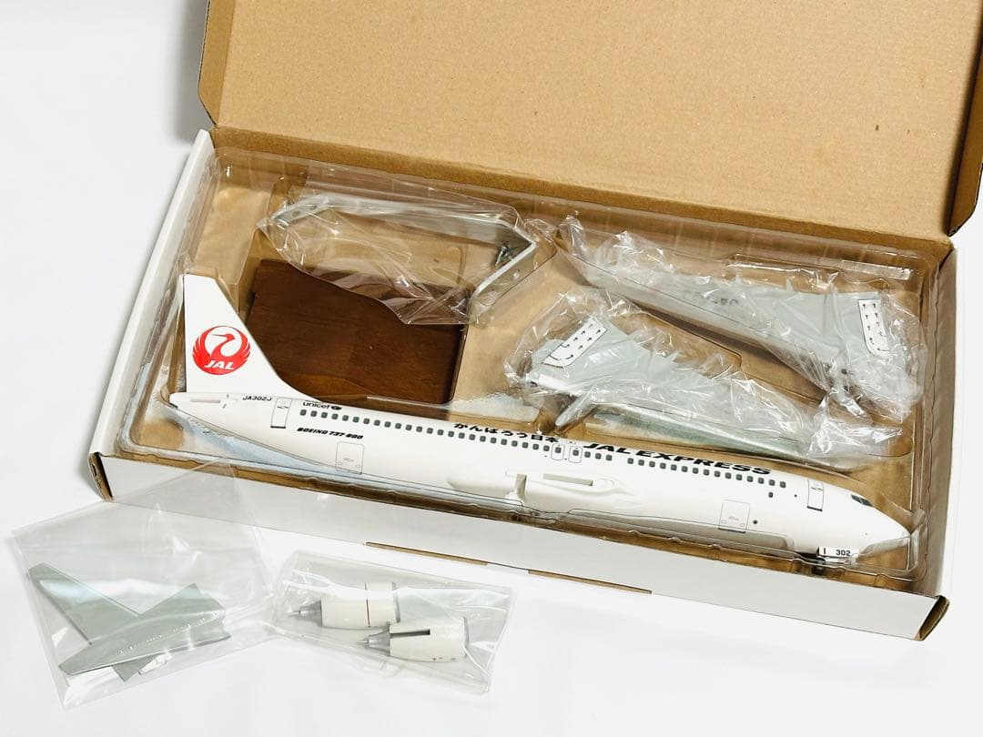 JALUX 1/100 737-800 JAL Express エバーライズ
