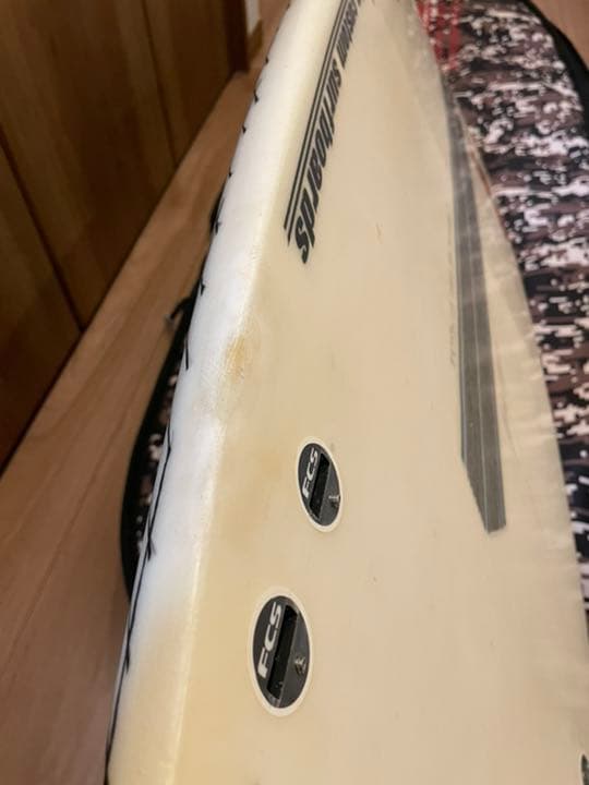 chpサーフボード5.2 EPSクワッドフィン付き