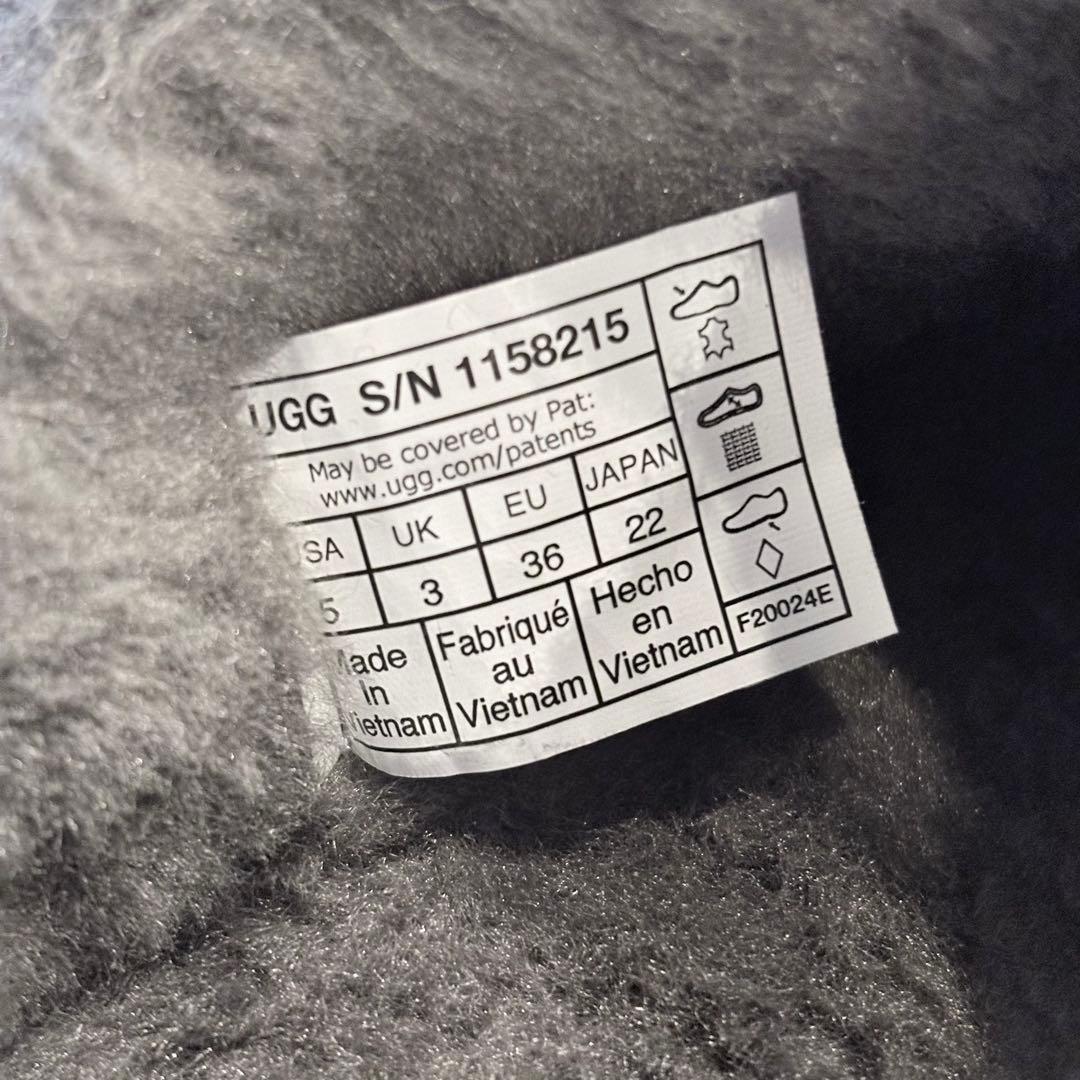 極美品　UGG Pumped Slide アグ　パンプドスライド