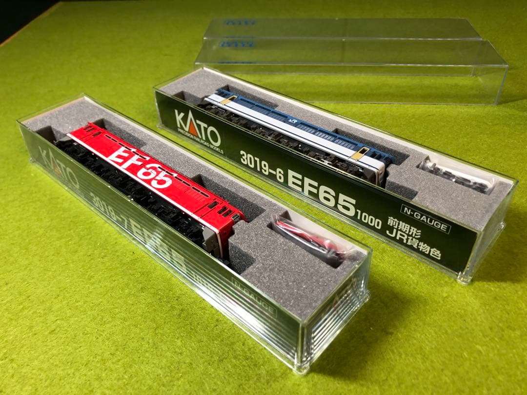 KATO 3019-6 / 7 EF65(2両セット)