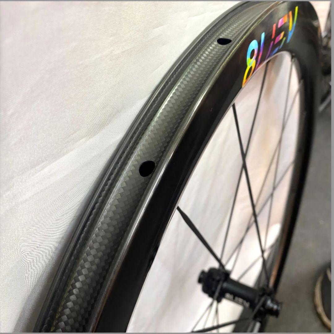 【新品】8LIEN（エイリアン）L5 カーボンホイール（カラフルデカール）