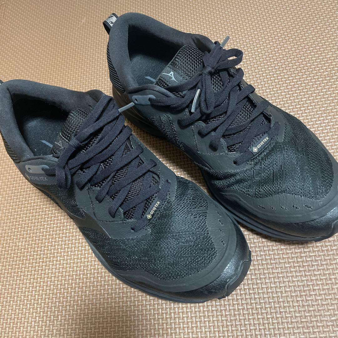 ミズノ　ウェーブライダー　ゴアテックス J1GC217915 27cm