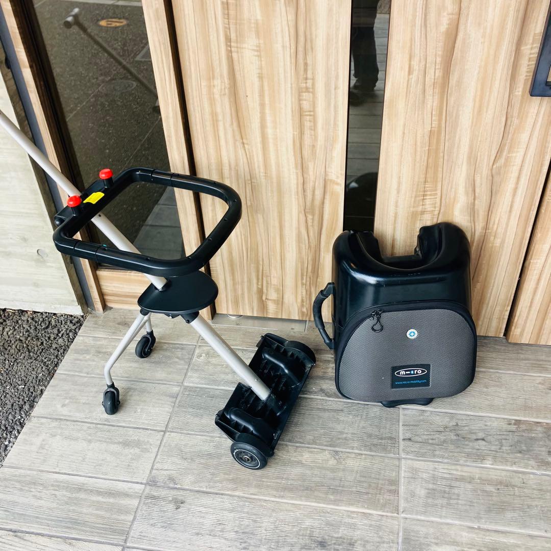 美品　 マイクロスケーター　乗れるキャリーケース　スーツケース　キャリーバッグ