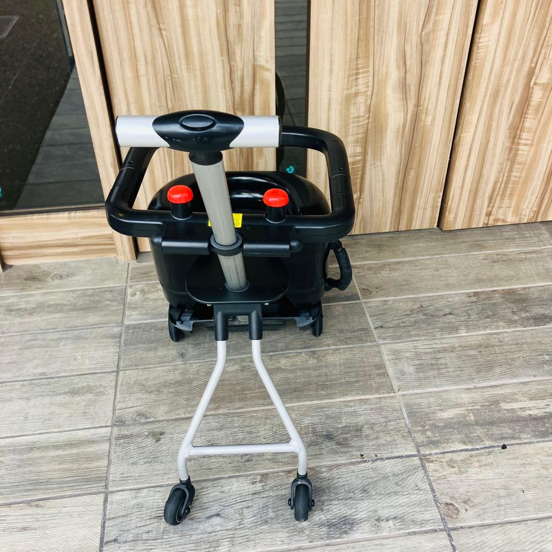 美品　 マイクロスケーター　乗れるキャリーケース　スーツケース　キャリーバッグ