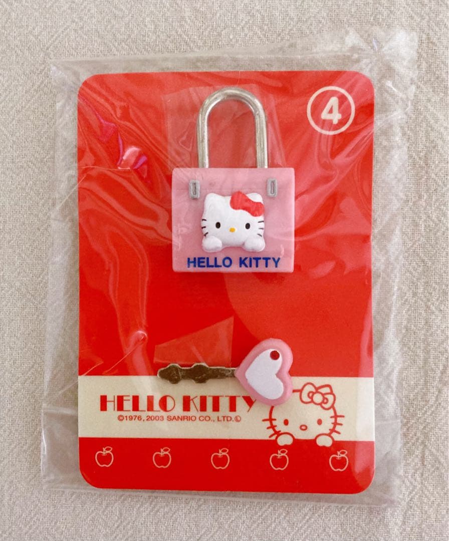 【希少】ハローキティ カバヤ　南京錠 7点セット レア