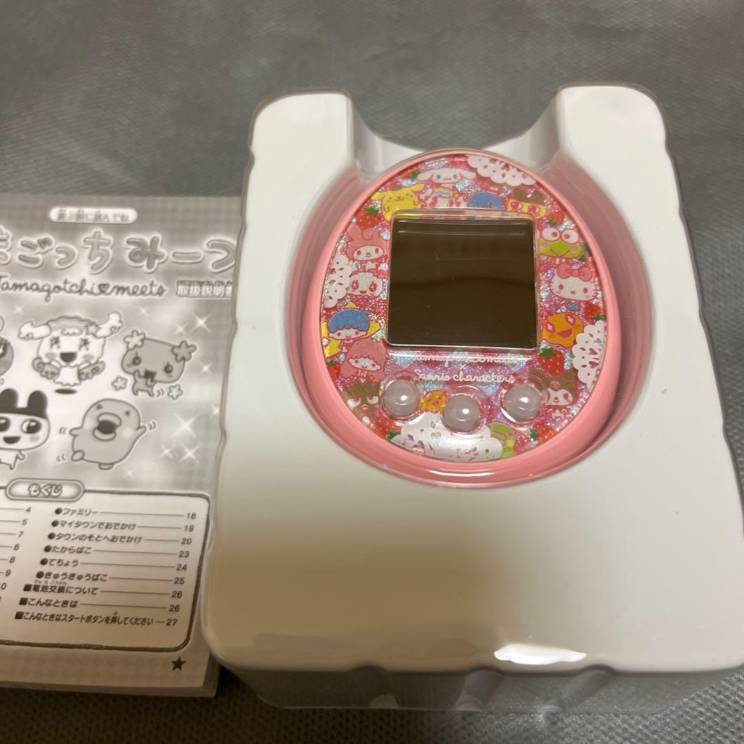 BANDAI たまごっちみーつ　サンリオ