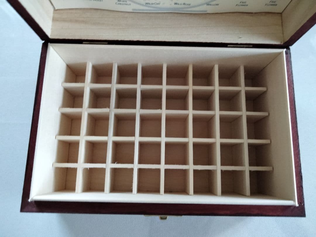 【オマケ付き】フラワーエッセンス40本フルセットと専用木箱♪ヒーリングハーブス社