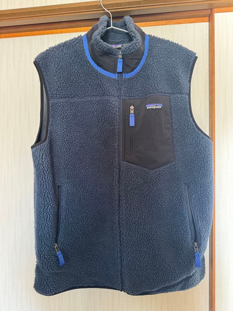 Patagonia ネイビー フリース ベスト