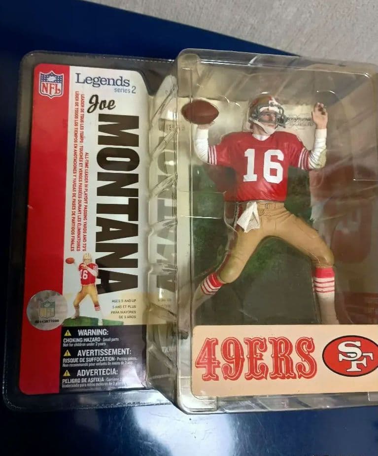 NFL Joe Montana 49ERS フィギュア ジョー　モンタナ