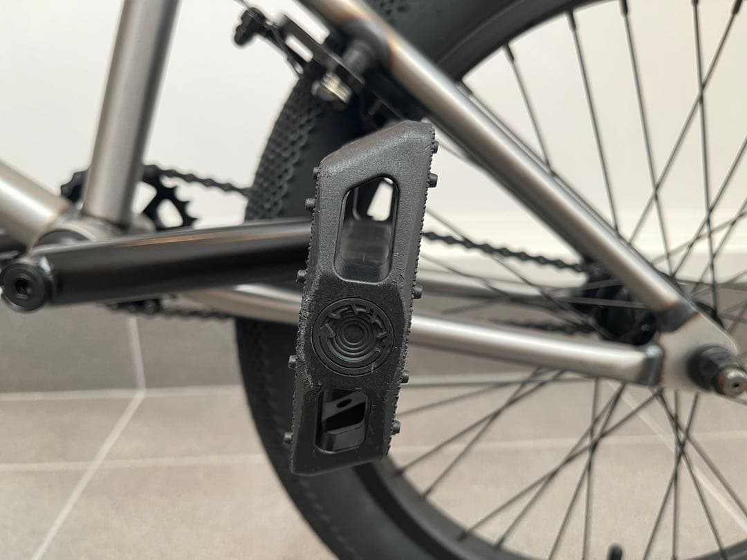 カルト　ゲートウェイ　BMX