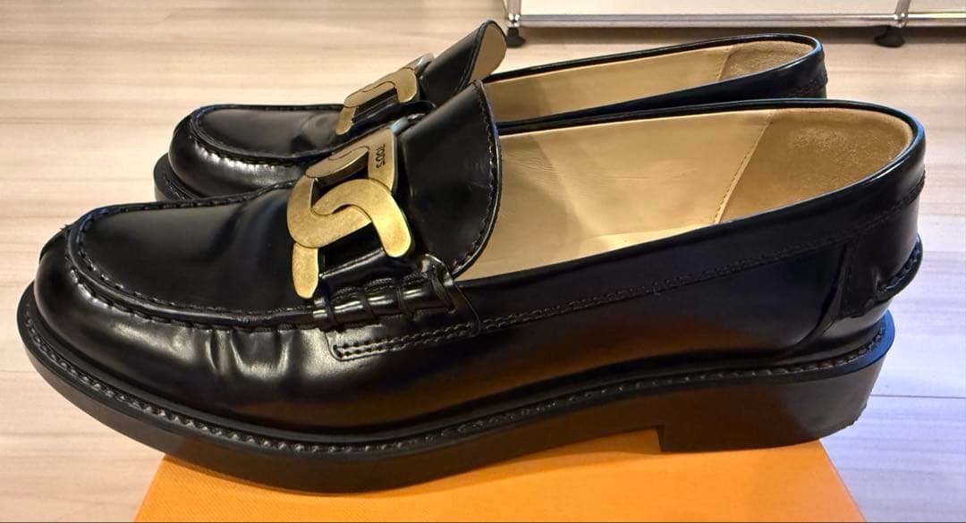 【美品】TODS トッズ　ケイト　ローファー　ブラック　37 1/2