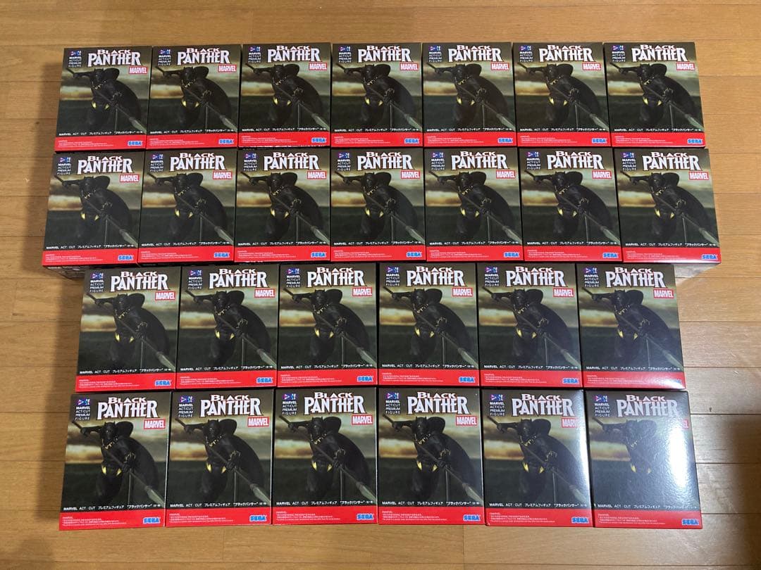 MARVEL ACT/CUT プレミアムフィギュア　ブラックパンサー　26個