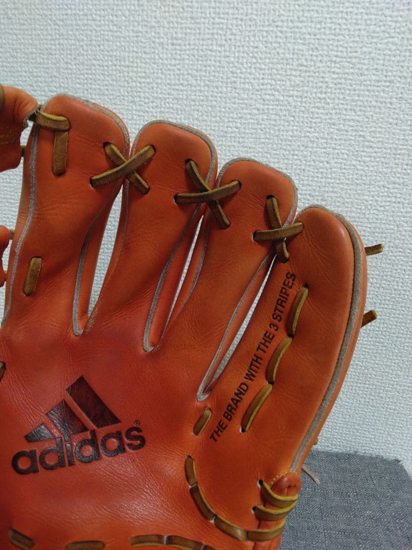 アディダス硬式オールラウンド