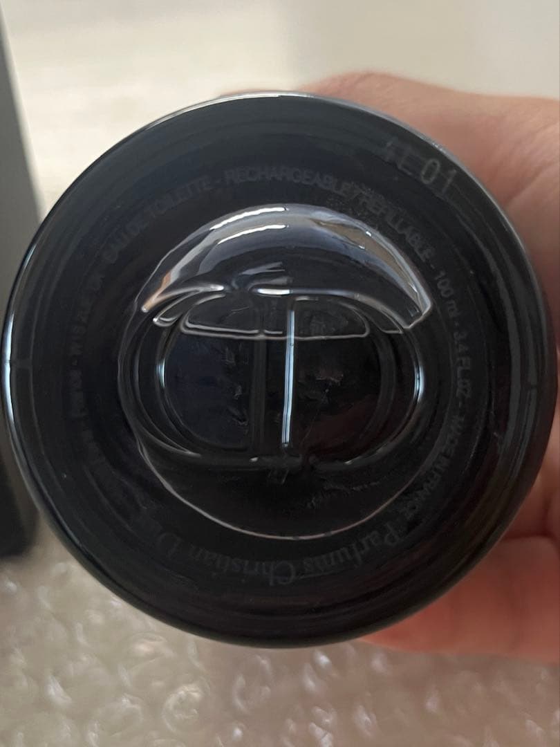 ほぼ新品ディオール ソヴァージュ オードゥ トワレ 100ml