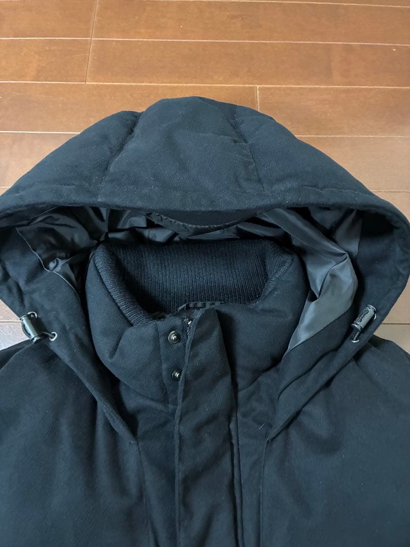   フード付きダウンベストXLブラック美品ダブルジッパー