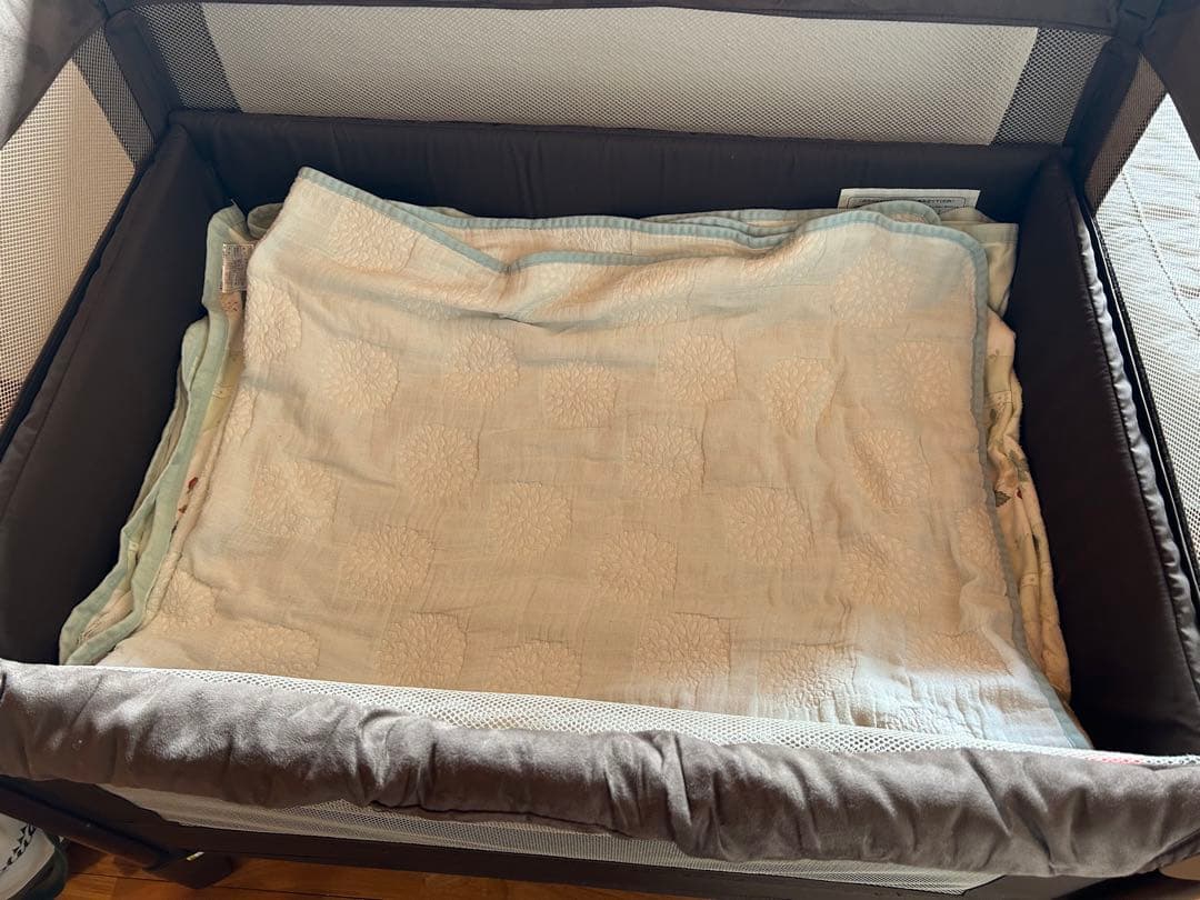 【美品】Aprica　アップリカ　ココネルエアープラス　チョコレート　ブラウン