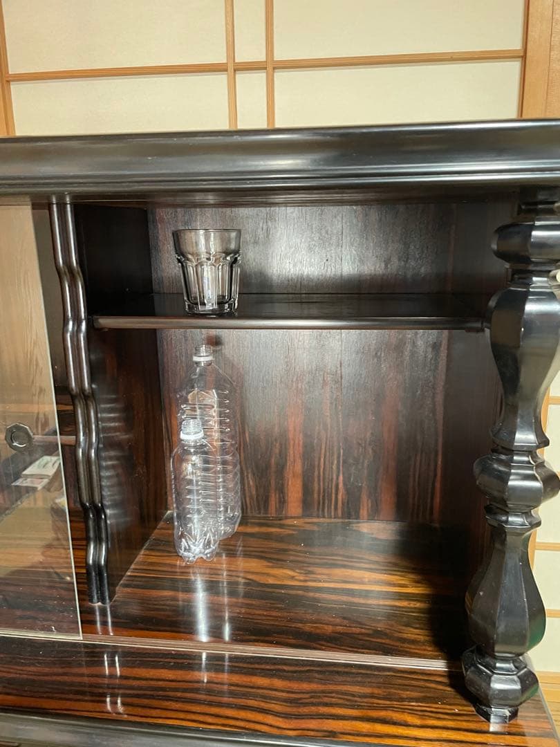 木製ガラスキャビネット、棚