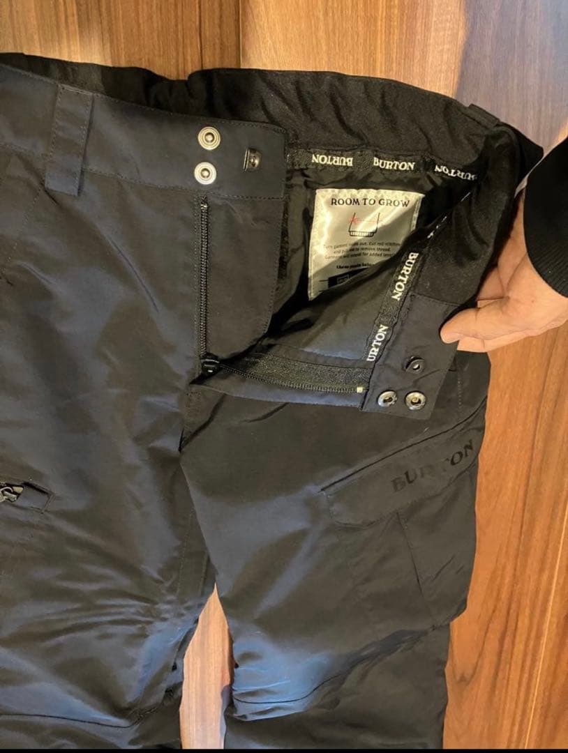 Burton スノーボードパンツ Room to Grow 140 黒M