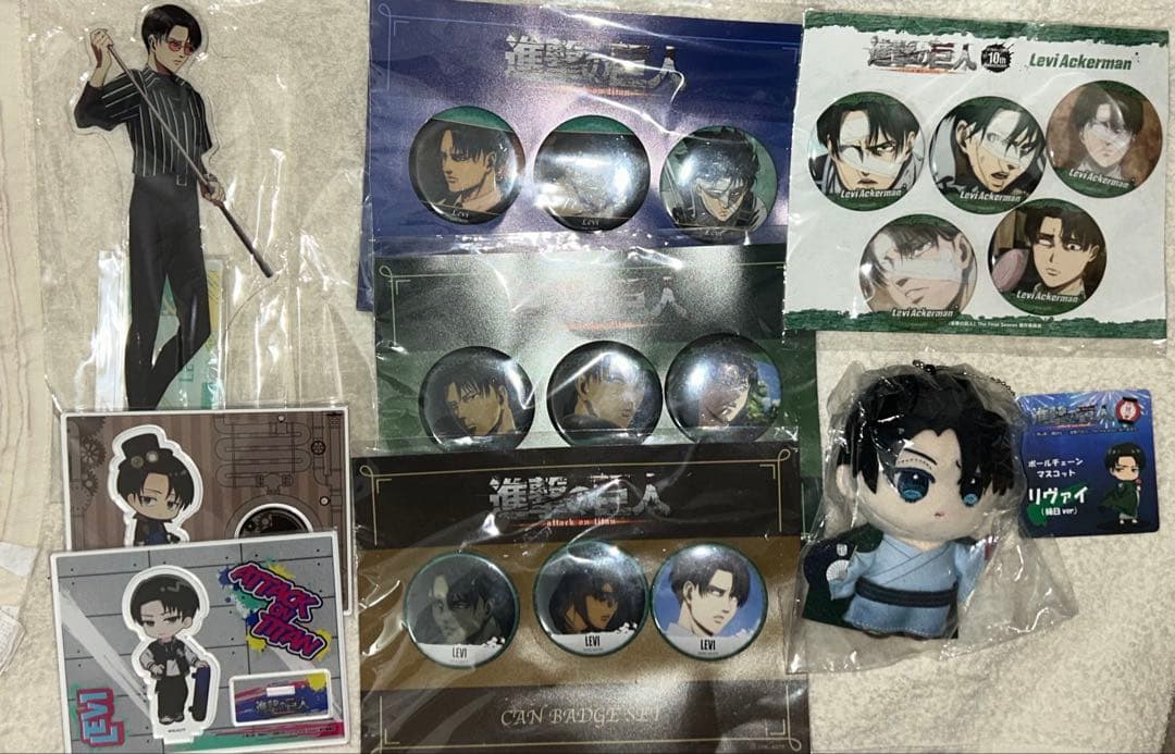 進撃の巨人　リヴァイ　縁日　ぬいぐるみ　缶バッジ　アクリルスタンド　まとめ売り