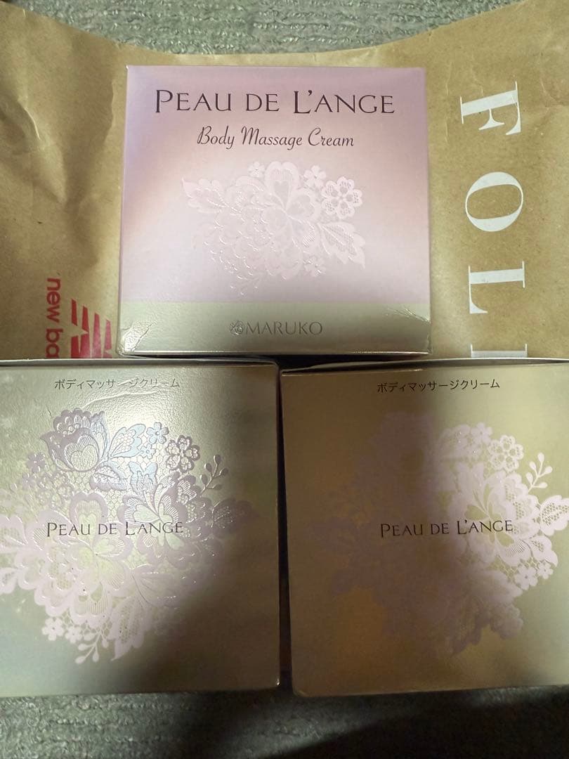 PEAU DE L'ANGE ボディミルク・マッサージクリームセット