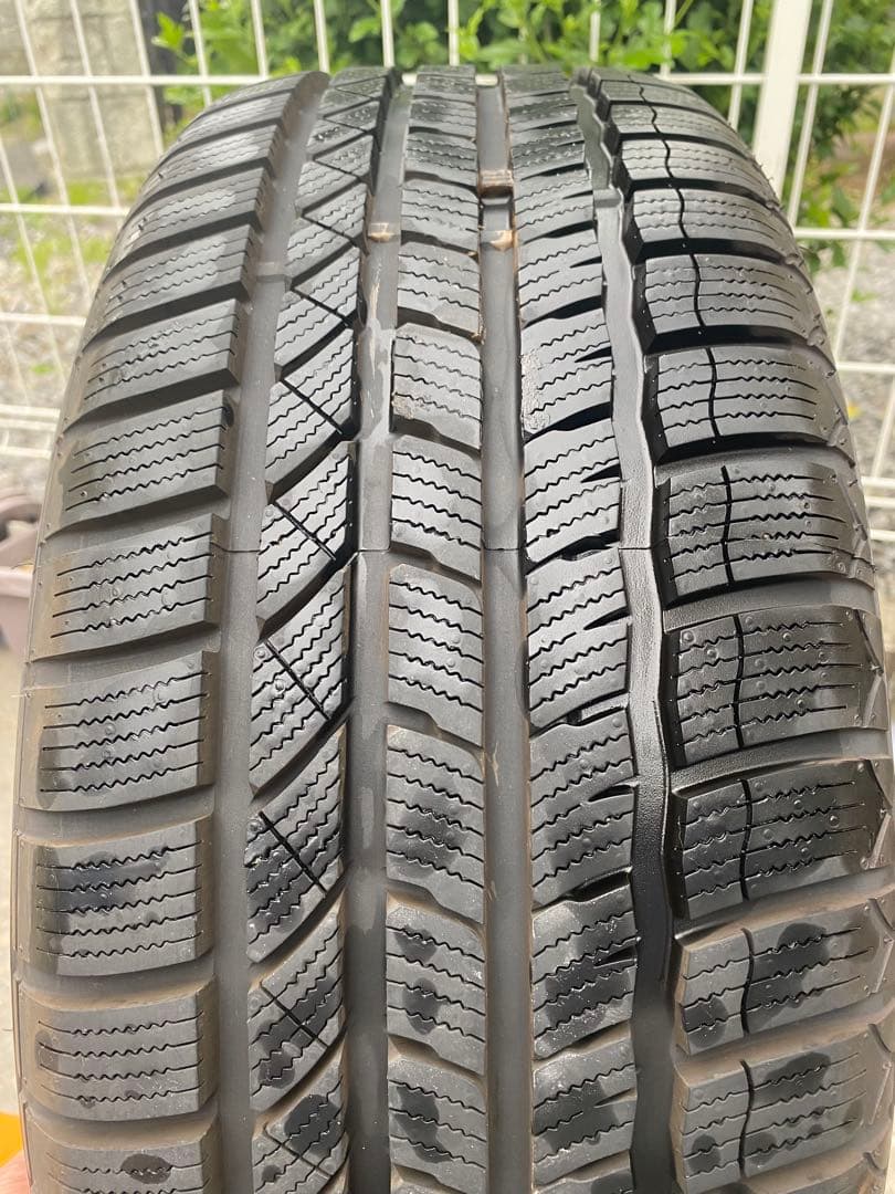 Y*D様 205/50R17スタッドレス・ホイール4本セット
