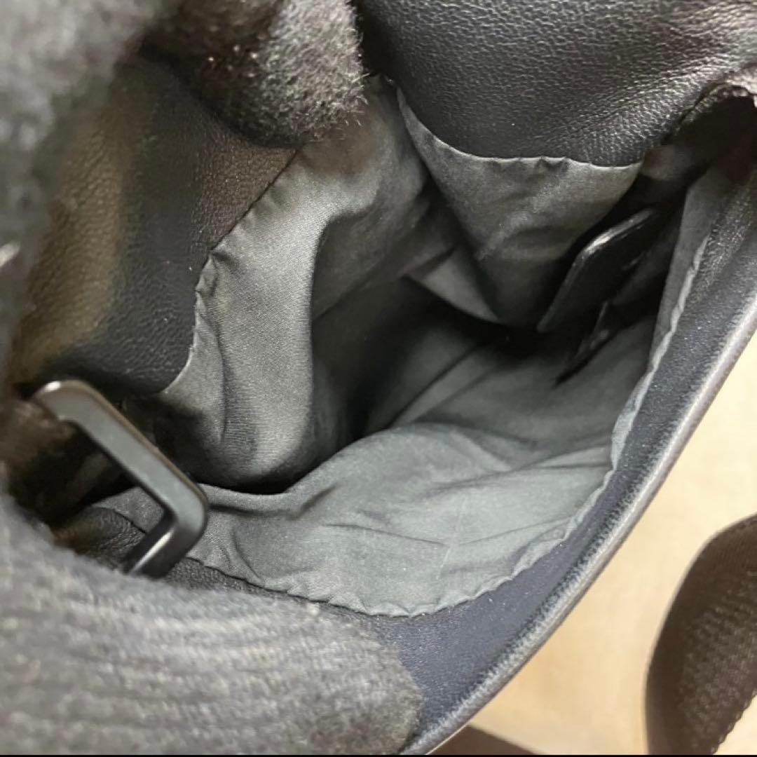 美品✨メゾンマルジェラ グラムスラム 4ステッチ 本革 ミニショルダーバッグ 黒