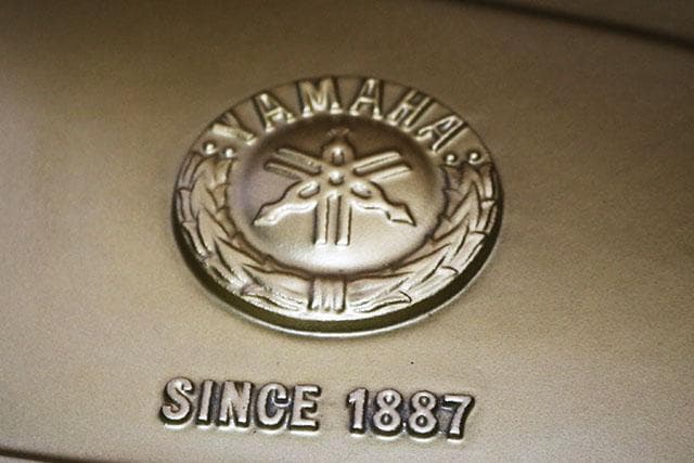 グランドピアノ【 ヤマハ G1E 】販売　新春セール♪