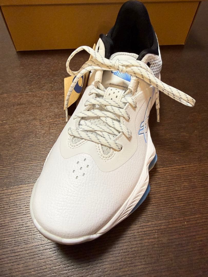 asics NOVA SURGE LOWノヴァサージ　26.5