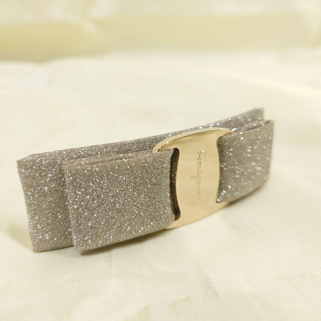 サルバトーレフェラガモ　SalvatoreFerragamo　ヴァラ　バレッタ