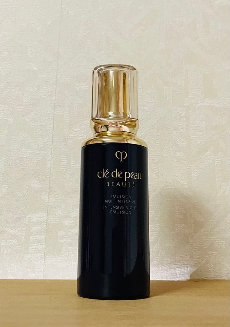 クレドポーボーテ　エマルションアンタンシヴn 夜用乳液