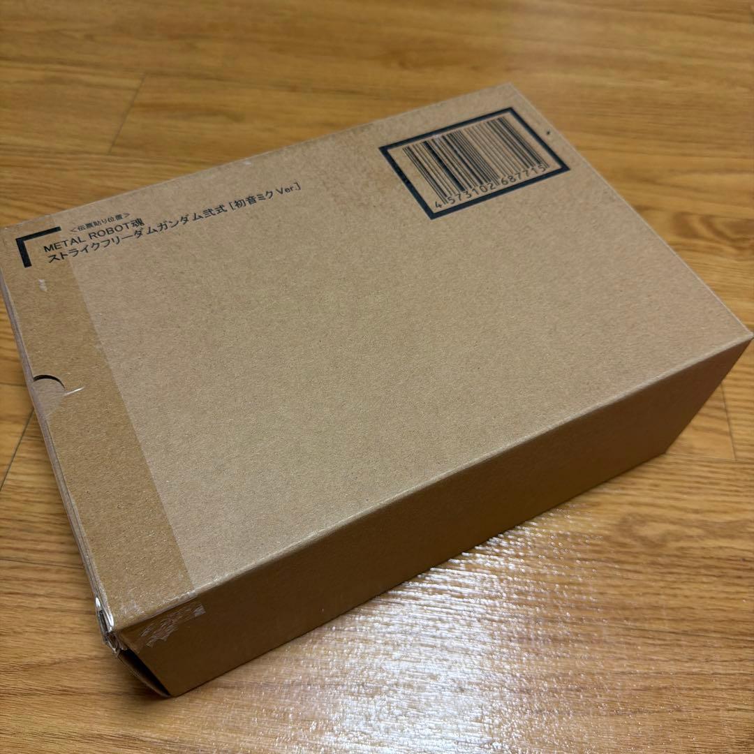 L ROBOT魂 ストライクフリーダムガンダム 弐式 初音ミク 開封品