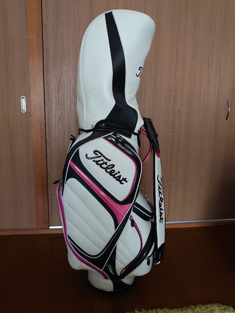 最終値下げ！！ タイトリスト キャディバッグ 9.5型 ４分割