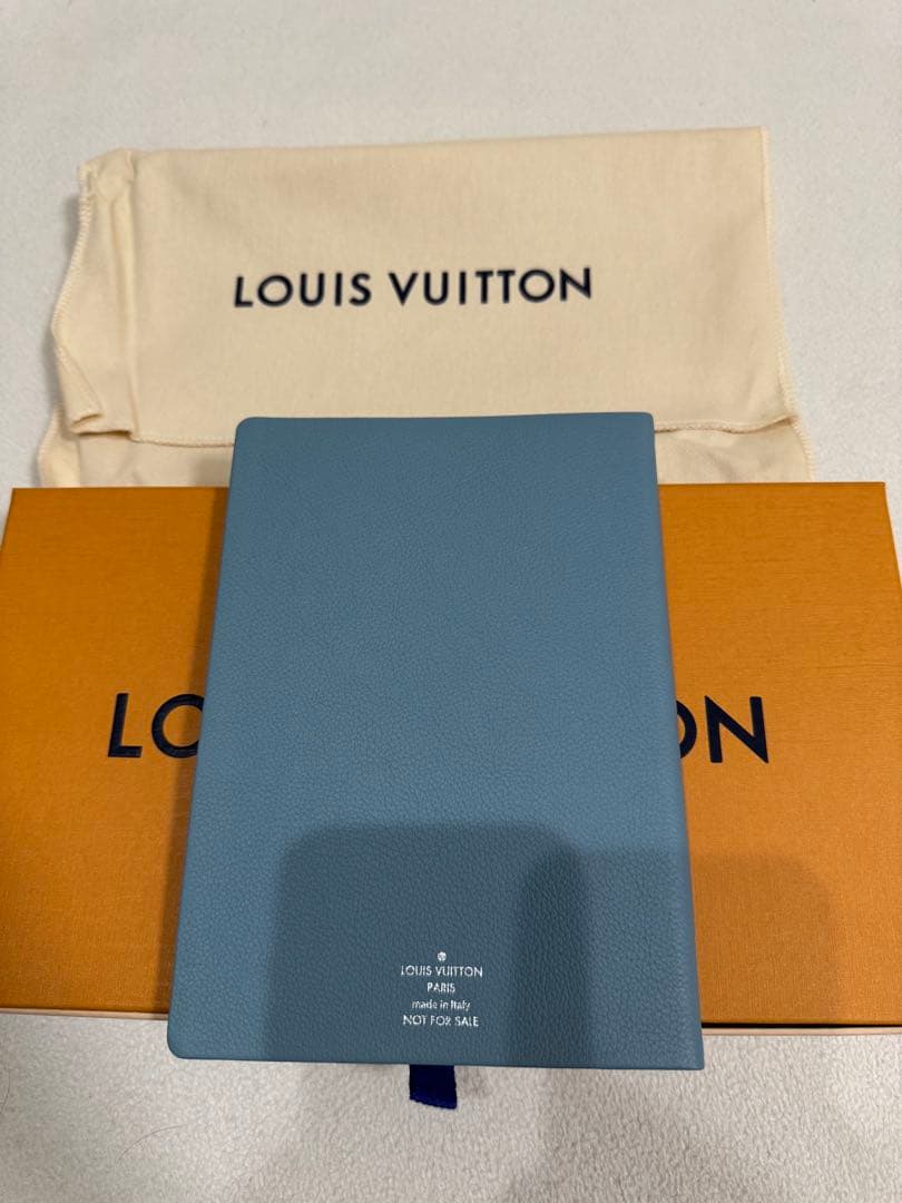 ルイヴィトン　ノート　手帳
