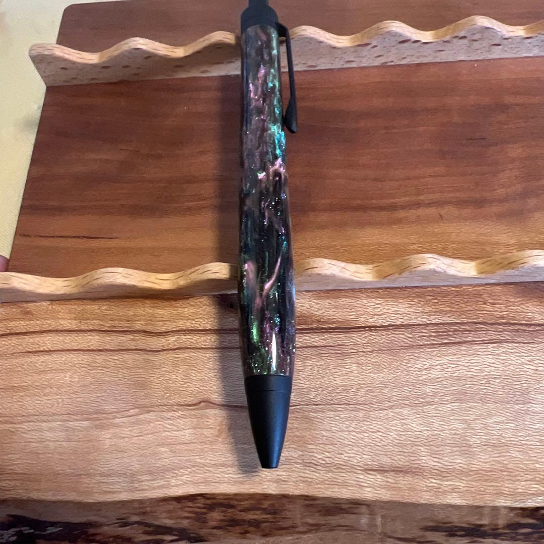 金杢犀　レジン　ボールペンと　ペン置き（ウッドペンクラフト）