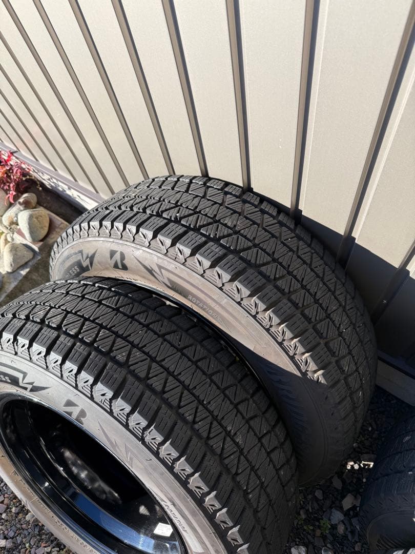 ブリヂストン 17インチ アルミホイールスタッドレスタイヤエコフォルム　ハリアー