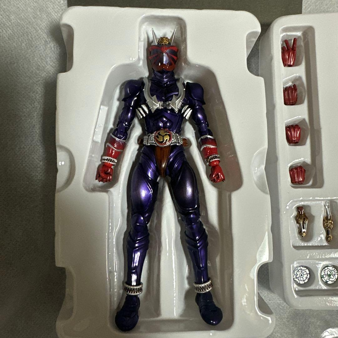 バンダイ S.H.フィギュアーツ 仮面ライダー響鬼