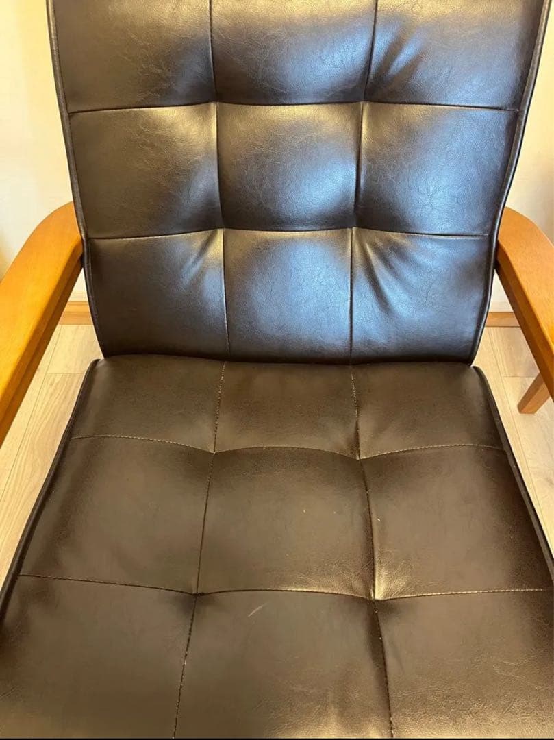 1人掛けソファ ブラウン 木肘 レトロモダン　A