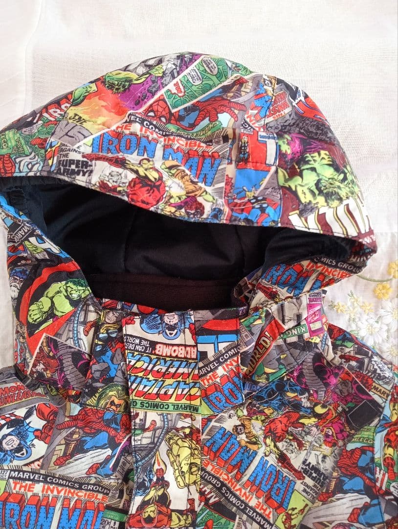 BURTON　MARVEL　つなぎ　カバーオール　スキーウェア　5T　6T