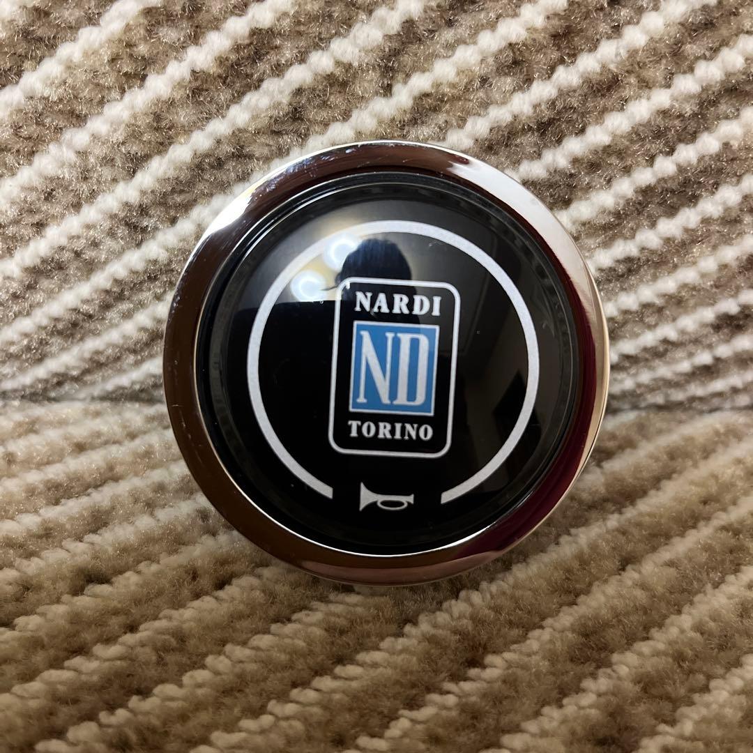 ナルディステアリング パンチングレザー レッドステッチ ディープコーンFET美品