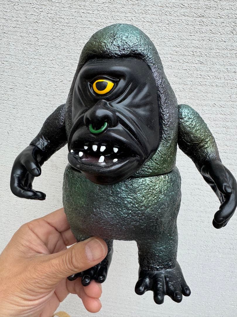 ZOLLMEN（ゾルメン）ファンシートイ「メゴ ブラック」　インディーズソフビ