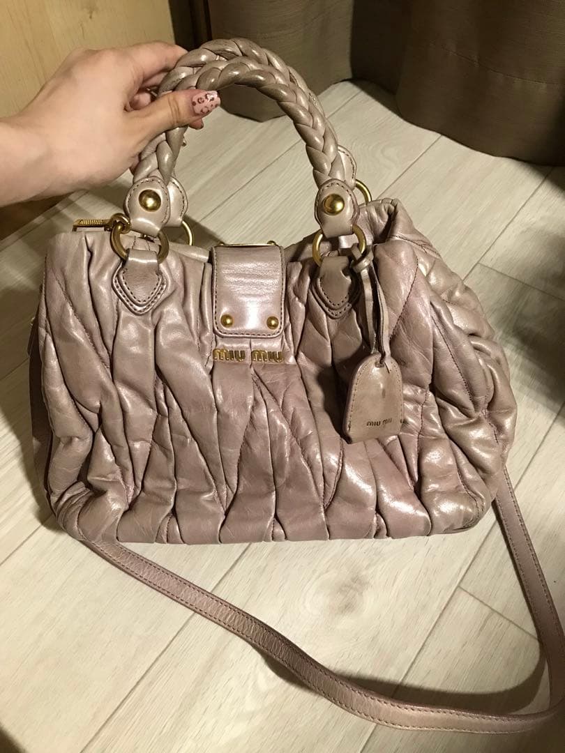 ミュウミュウ miumiu マテラッセ ハンドバッグ レザー キャメル