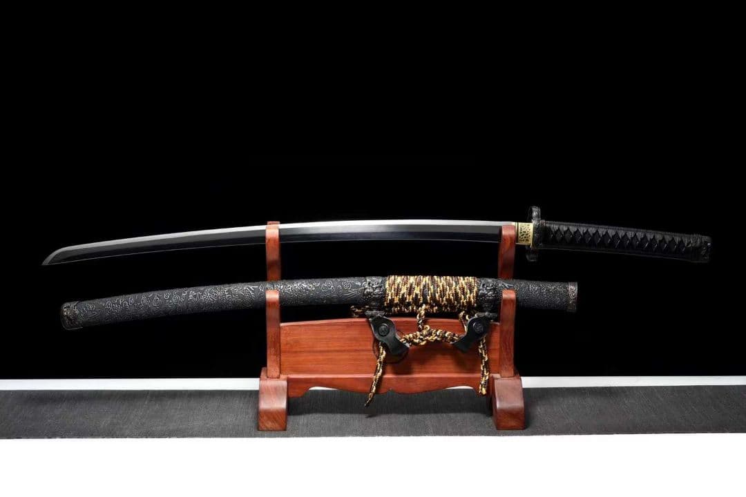 【黒獅子刀】古兵器 武具 刀装具 日本刀　模造刀 居合刀 武士道 鑑賞用 美術刀