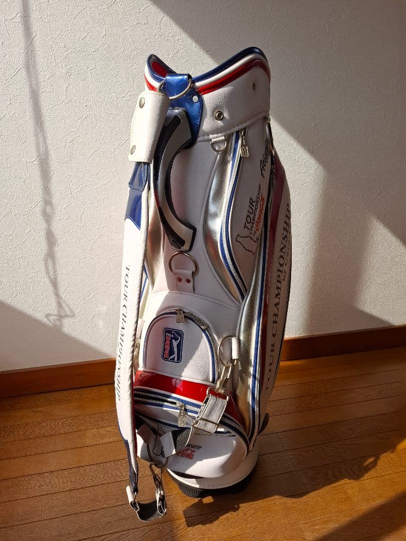 Cobra Golf TOUR CHAMPIONSHIP キャディバッグ